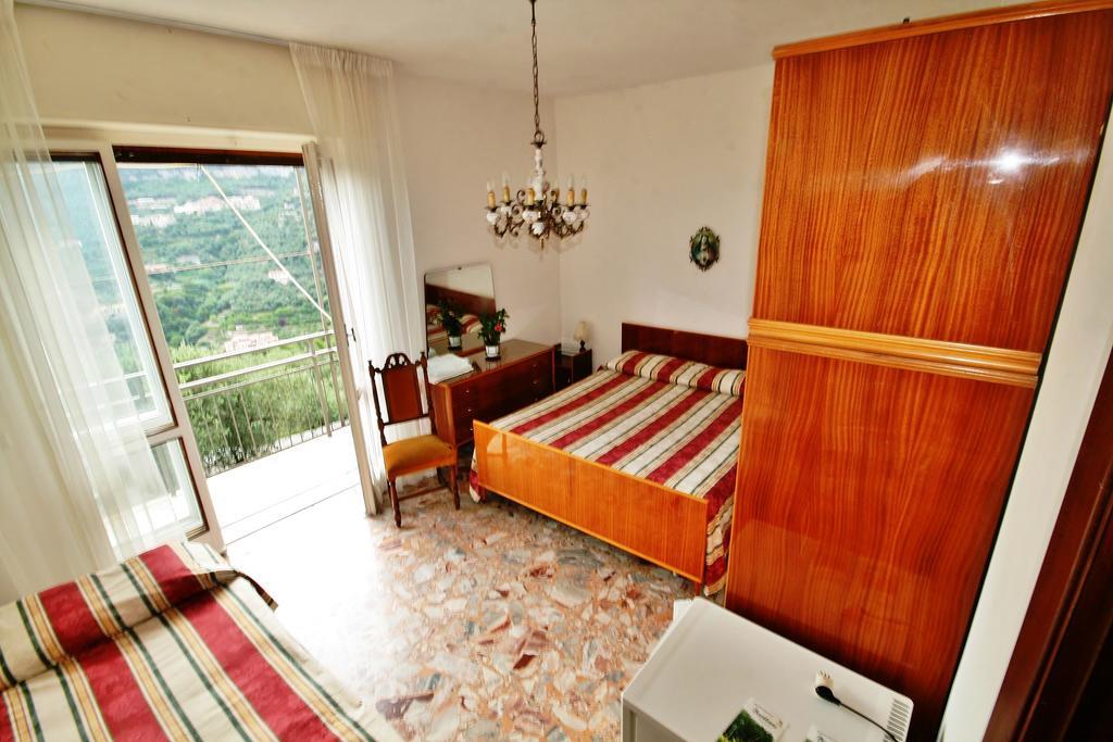 Agriturismo Barilaro Finale Ligure Cameră foto